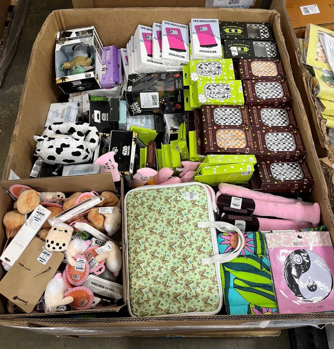 Assorted Tech Accessories 92% Off Original Retail