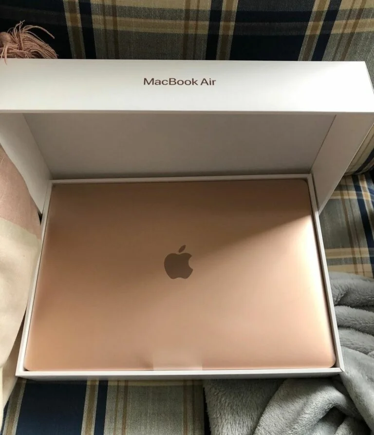 Apple MacBook Air (2020) Pallet – 50 Brand New Units2