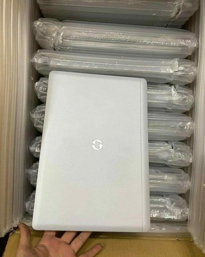 HP EliteBook Folio Laptop Pallet3